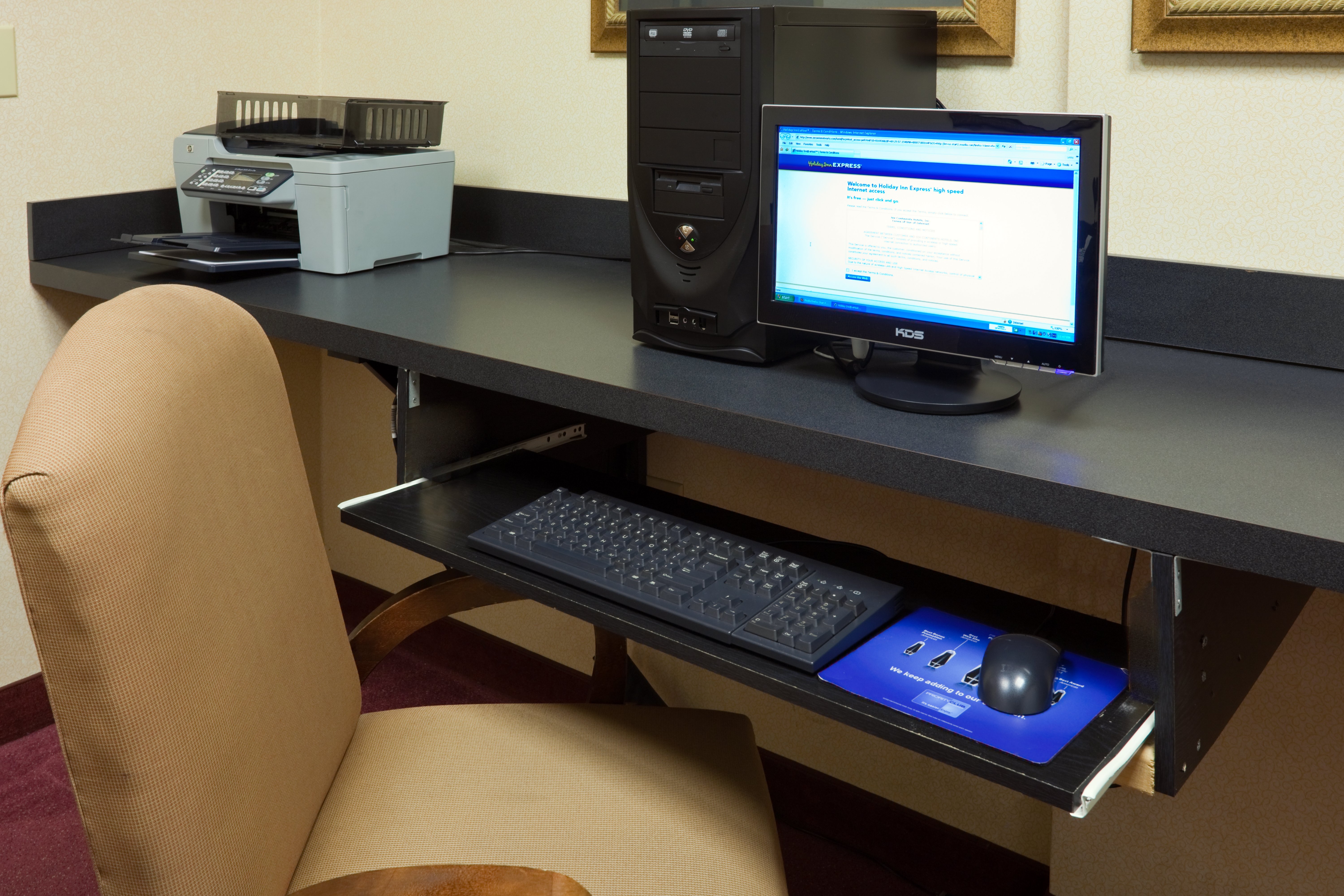 Holiday Inn Express Hotel Suites Pell City 64/71