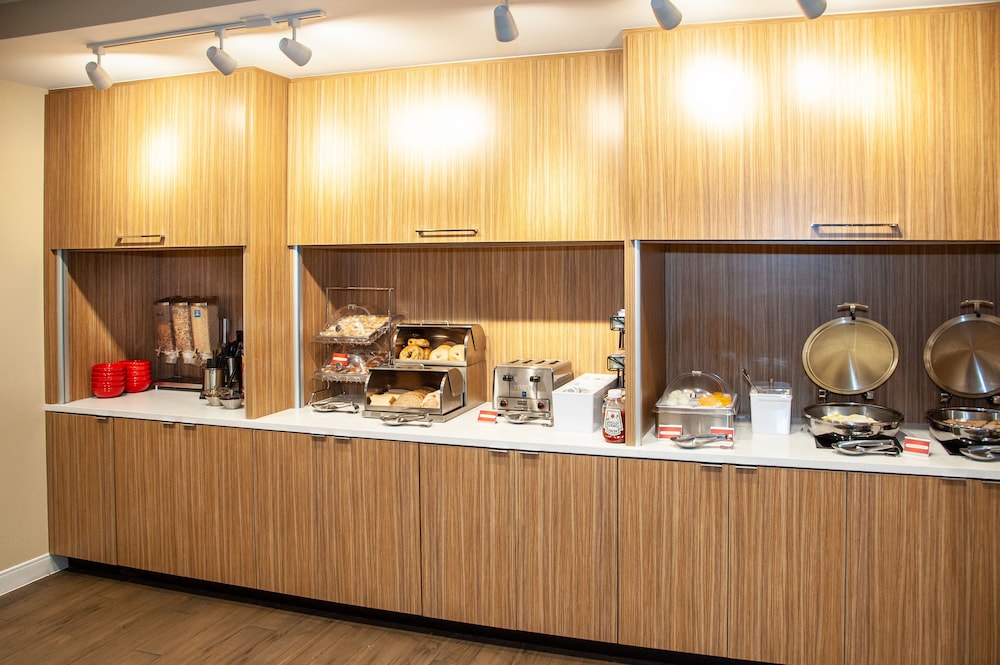 Towneplace Suites Mobile Saraland 30/42
