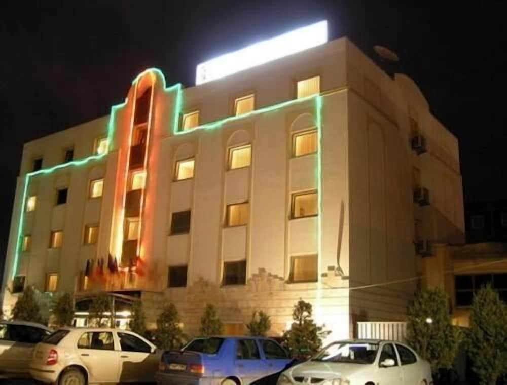 Euro Hotel 1/31