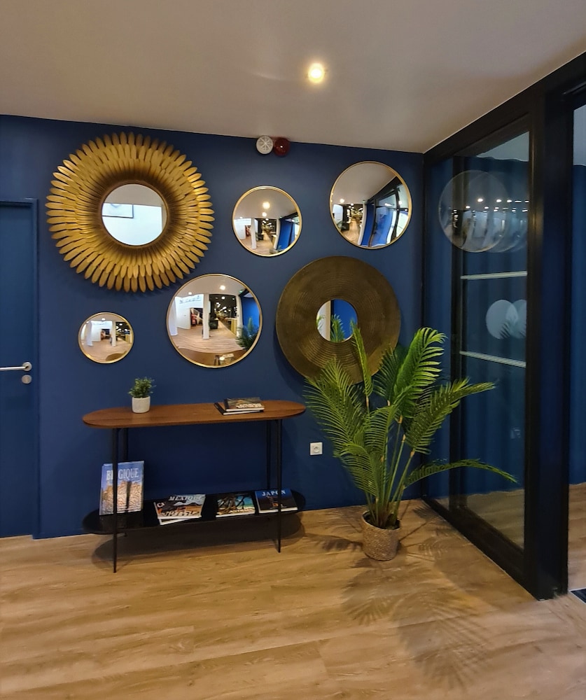 Lobby at Padja Hotel & Spa, VANNES