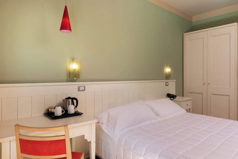 Marin Hotel 16/42