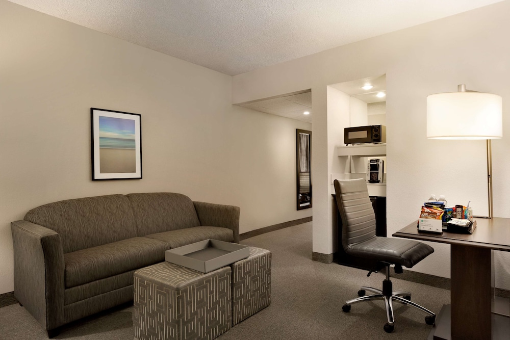 Embassy Suites by Hilton Boca Raton 37/60