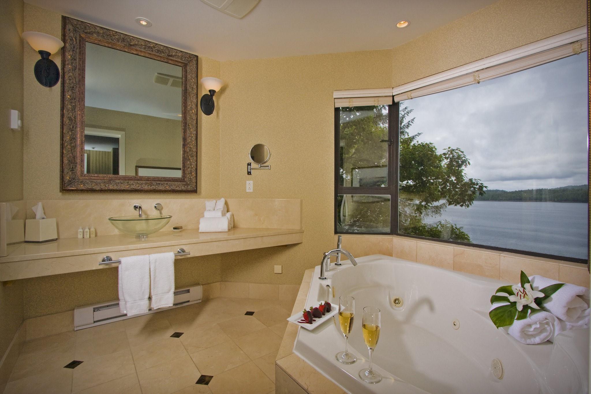 Crest Hotel 25/25