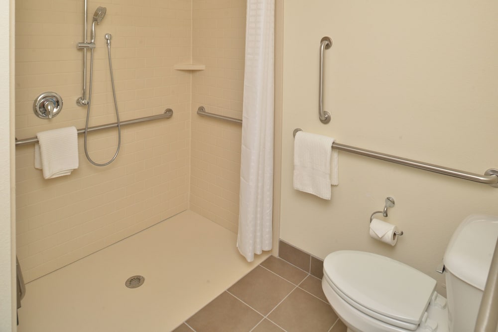 Candlewood Suites Eugene Springfield 45/48