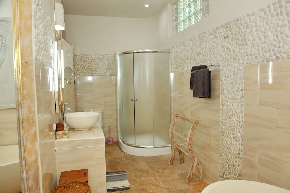 Felicianas Resort 50/50