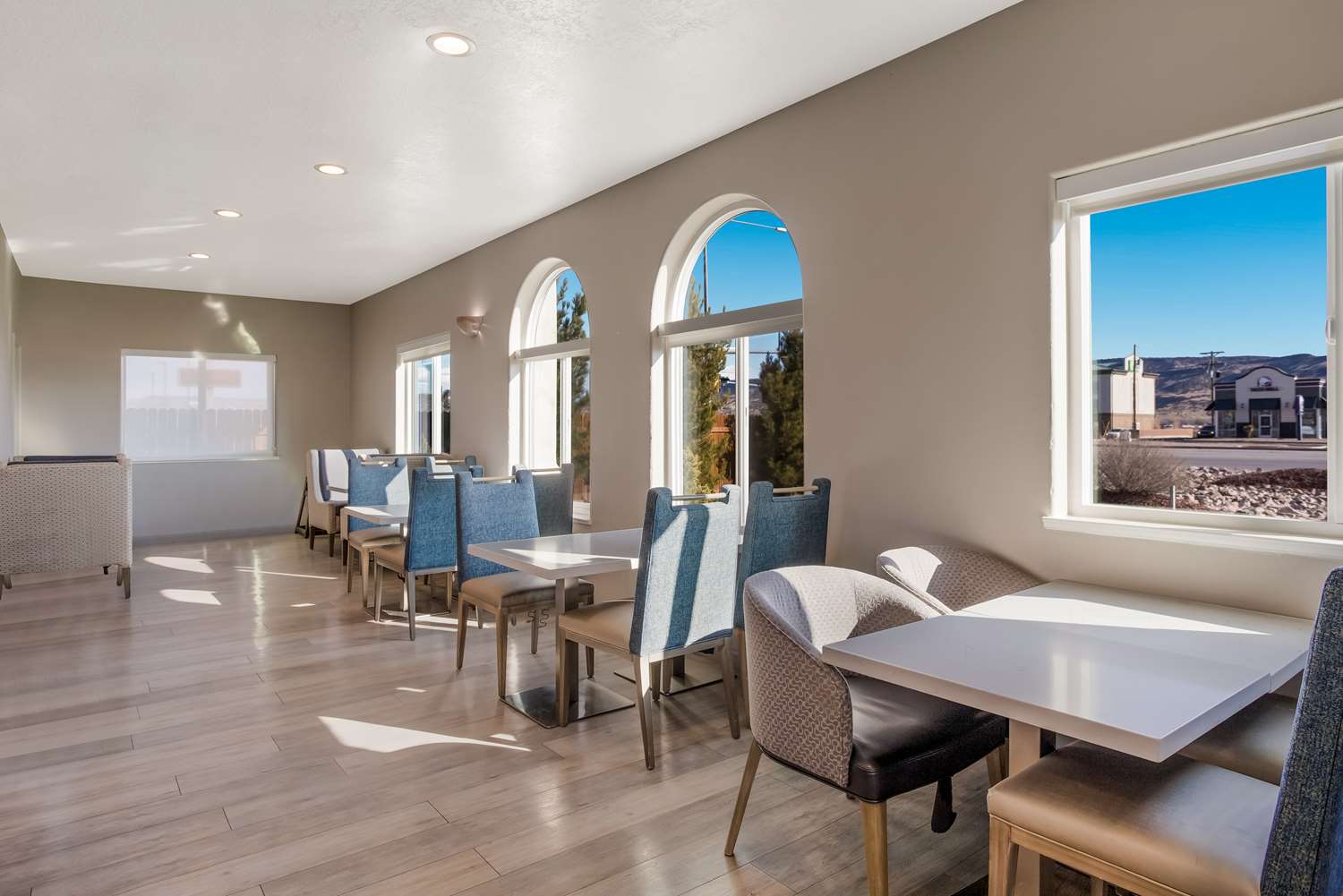 Best Western Grants Inn 4/12