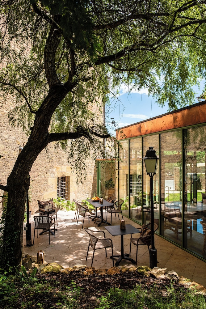 Hotel Restaurant de Bouilhac 42/50