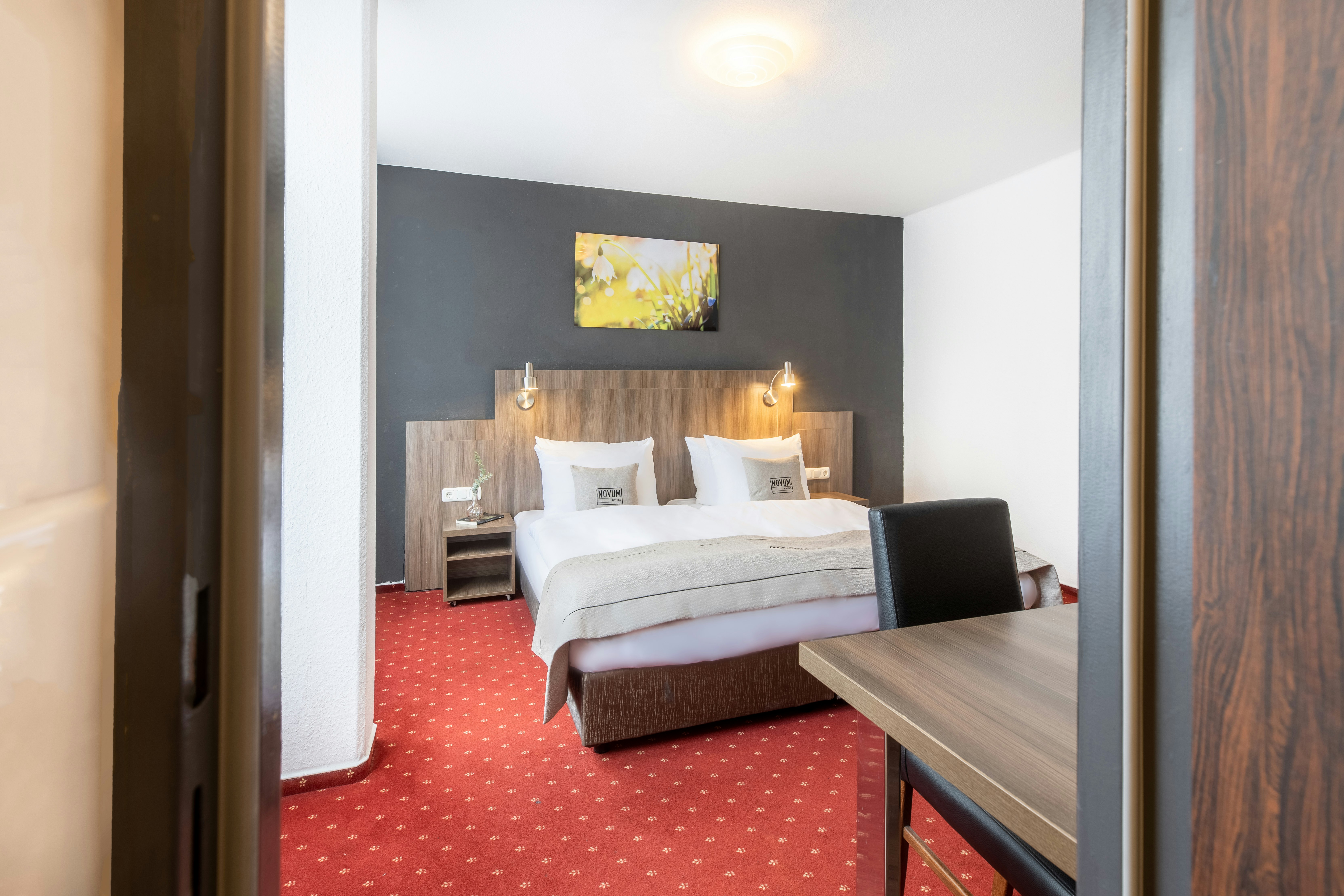 Standard, Triple, Twin Beds