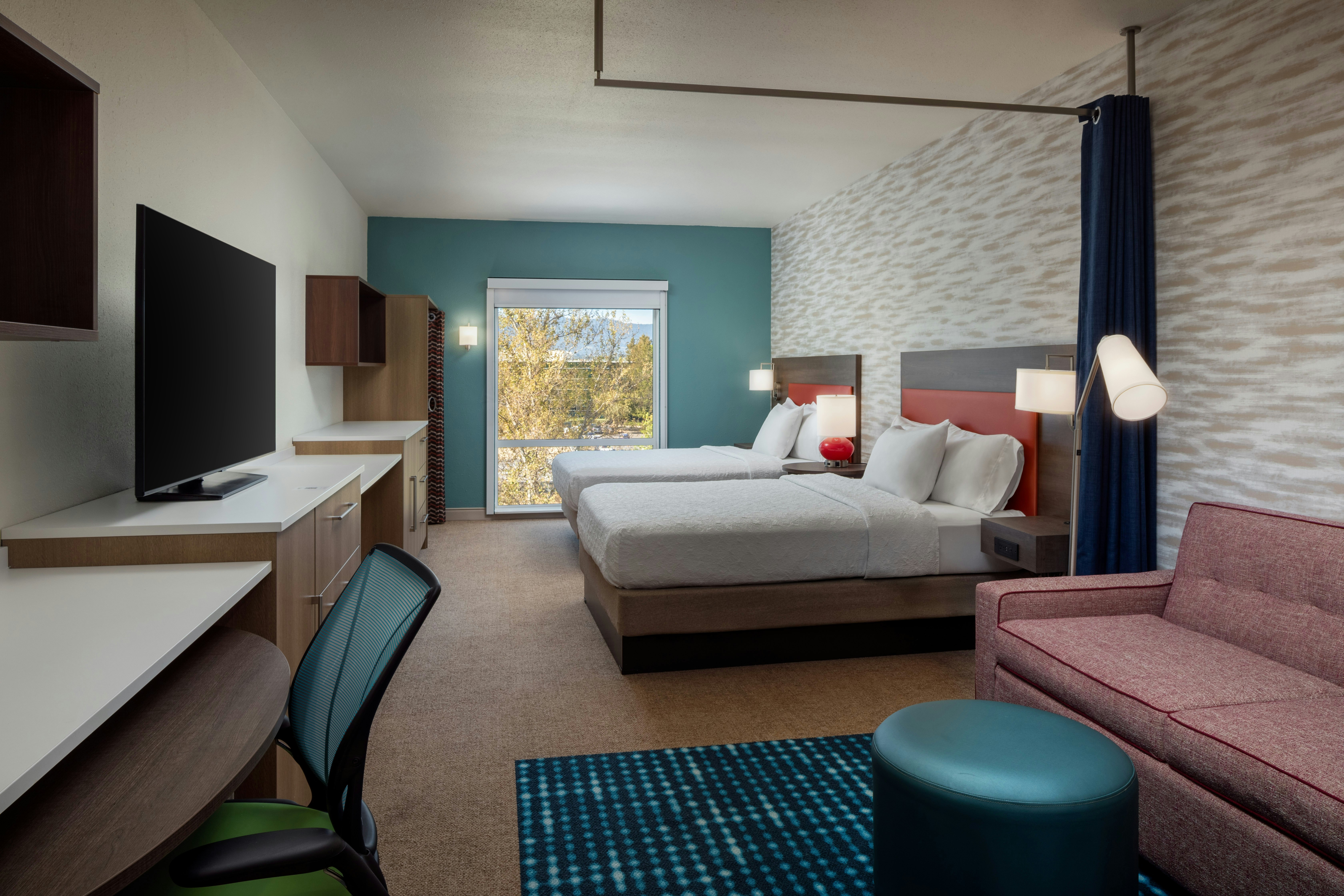 STUDIO, 2 QUEEN BEDS, ACCESSIBLE