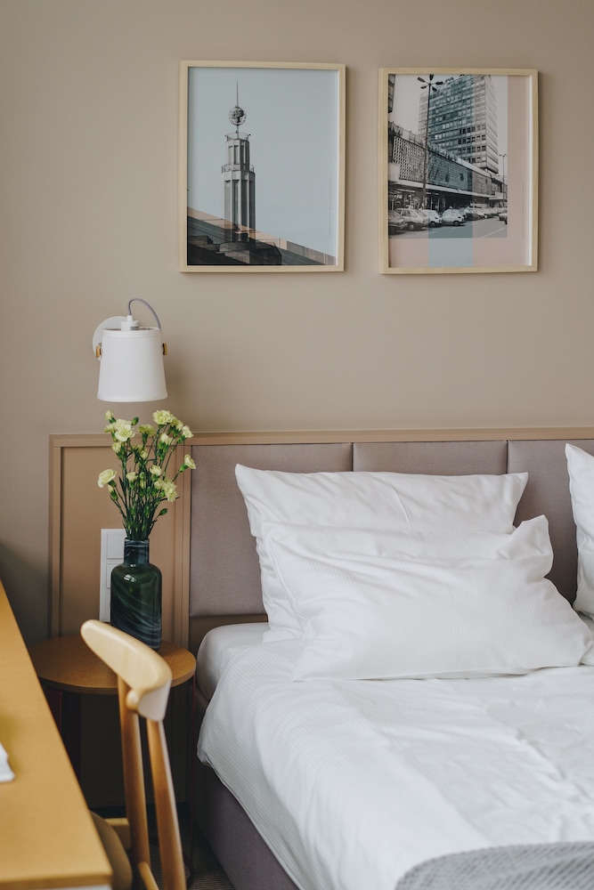 غرفة سوبيريور بسرير كوين بإطلالة على المدينة، Hotel Altus 3/3