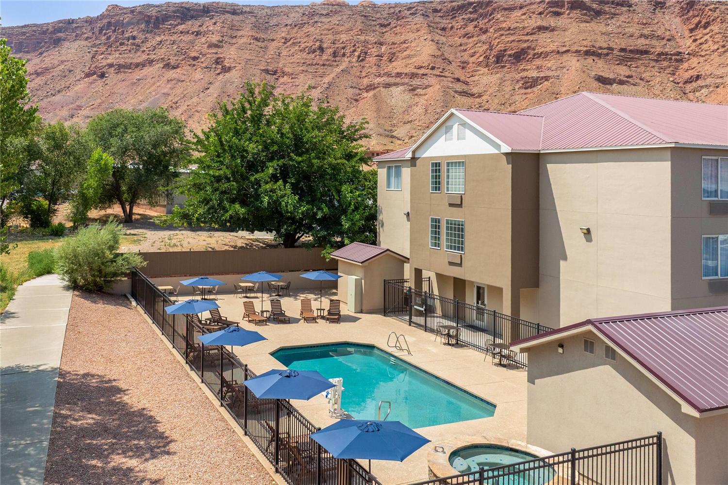 La Quinta Inn Suites Moab 45/48
