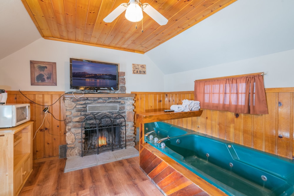 Black Forest Lodge And Cabins 22/50