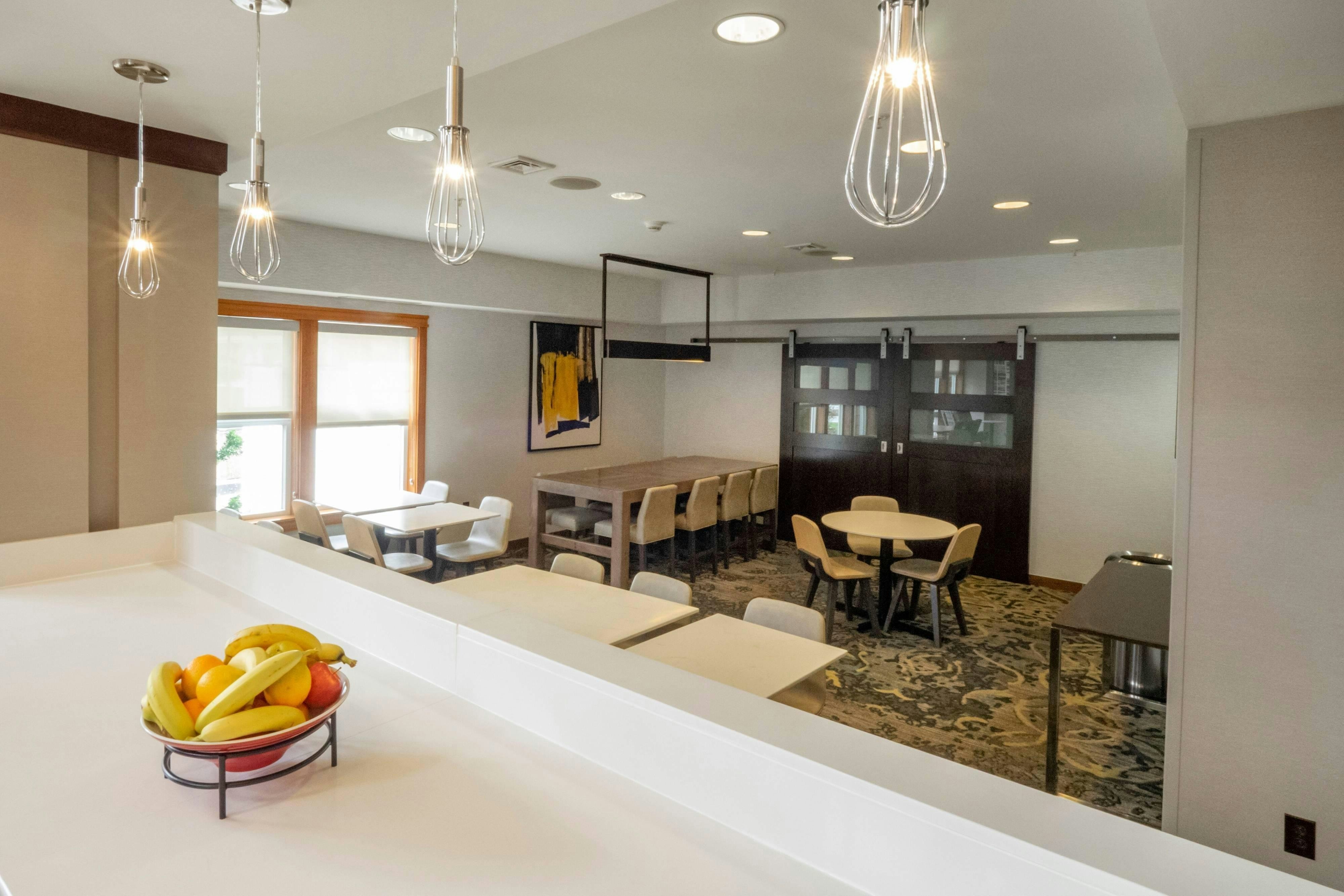 Residence Inn by Marriott Hazleton 14/19