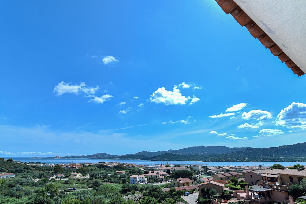 RESIDENCE LA COSTA 34/49
