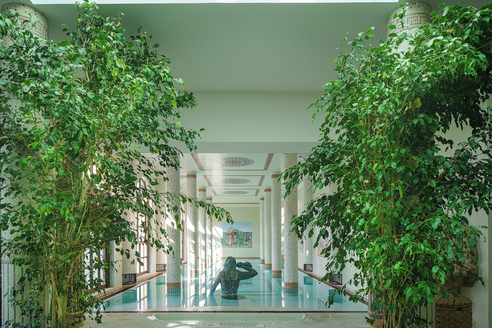Manzi Hotel & Spa 73/77