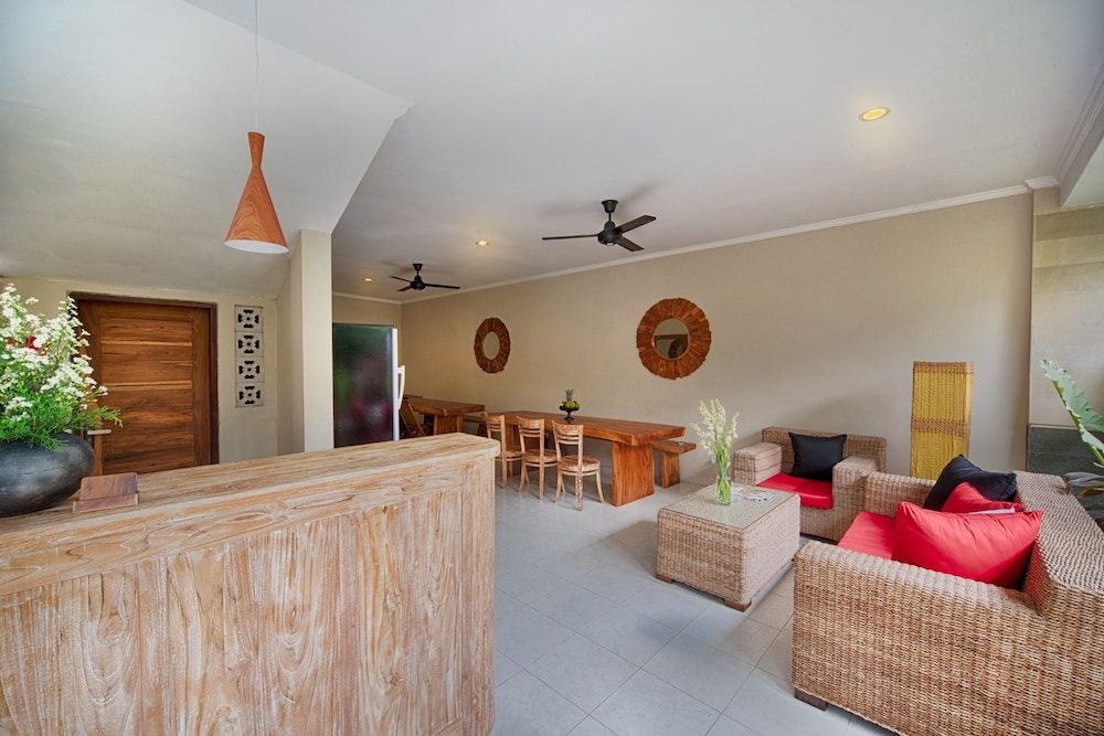 Puri Canggu Villas & Rooms 52/68