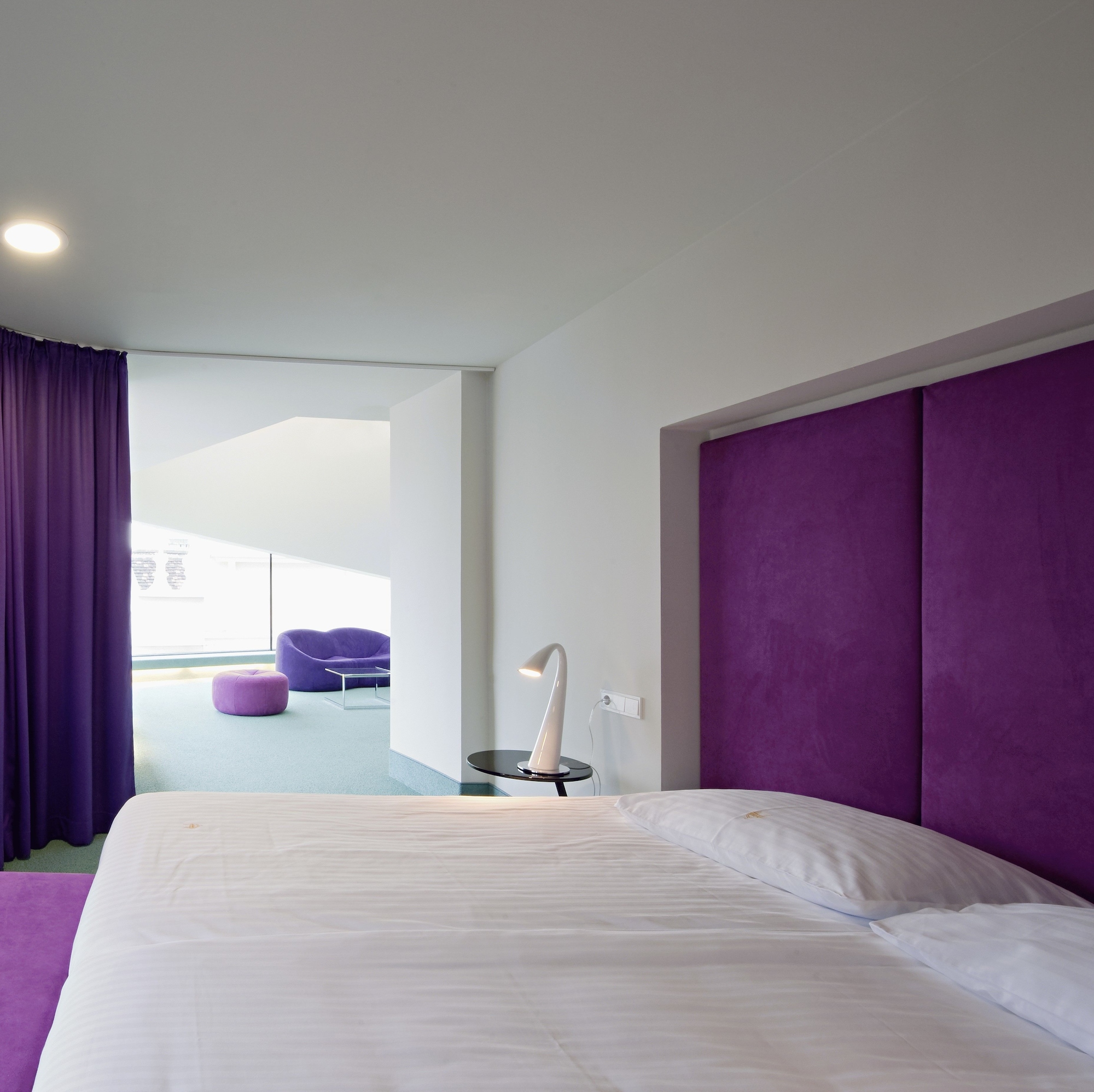 PENTHOUSE, STUDIO, SUITE, CITY VIEW