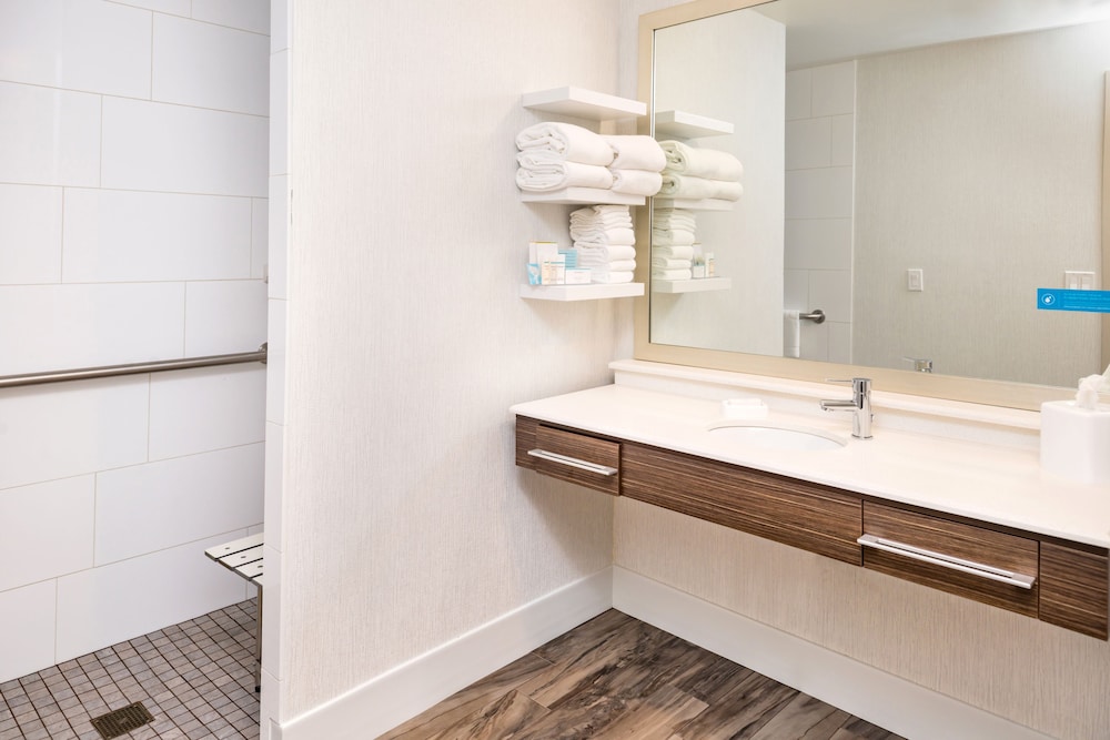 Hampton Inn & Suites Olympia Lacey 17/47