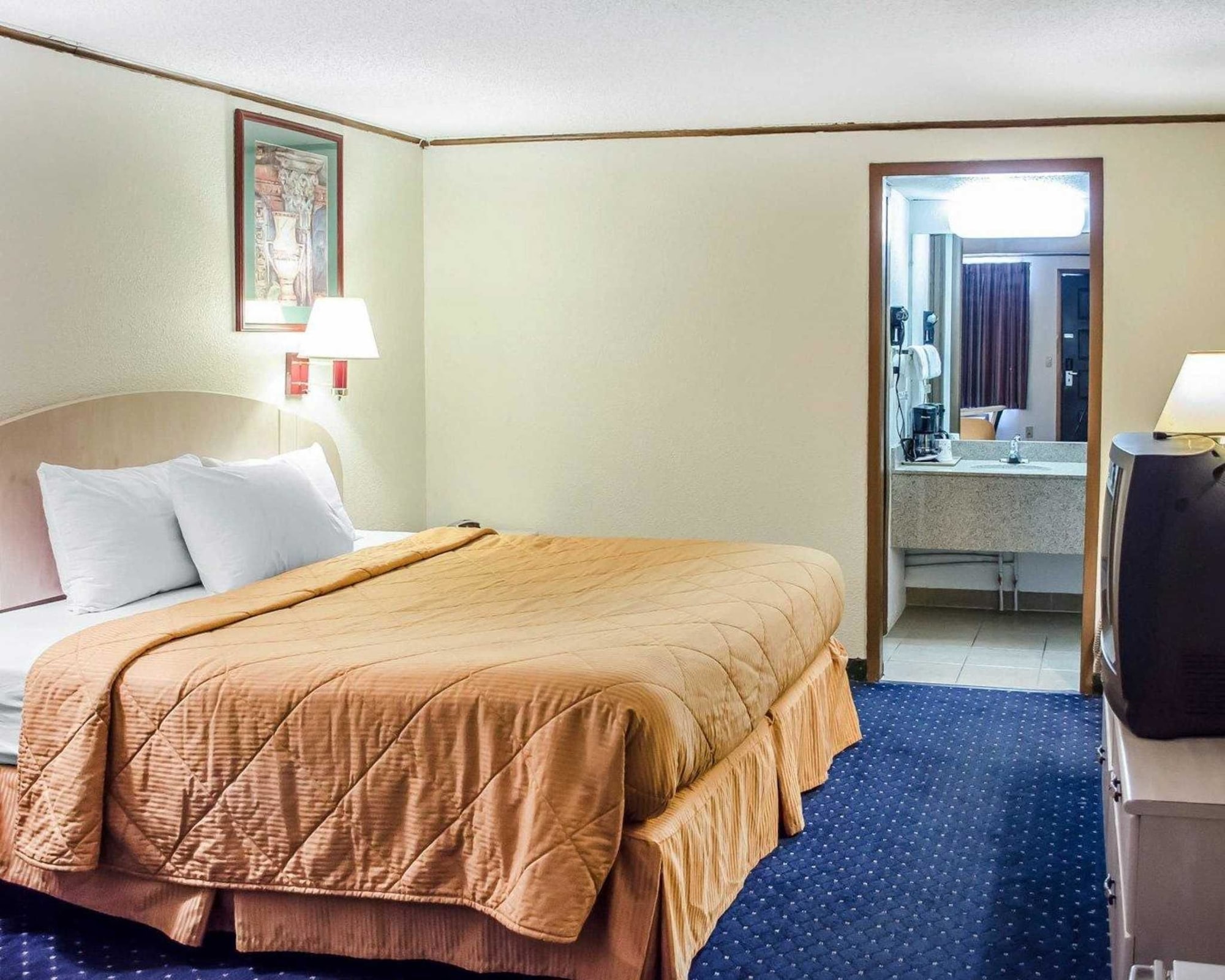 STANDARD, KING BED