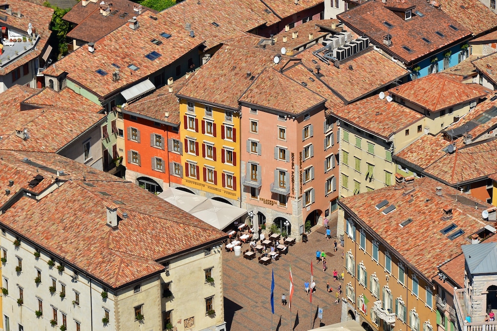 Hotel Portici (Romantik and Wellness) 3/67