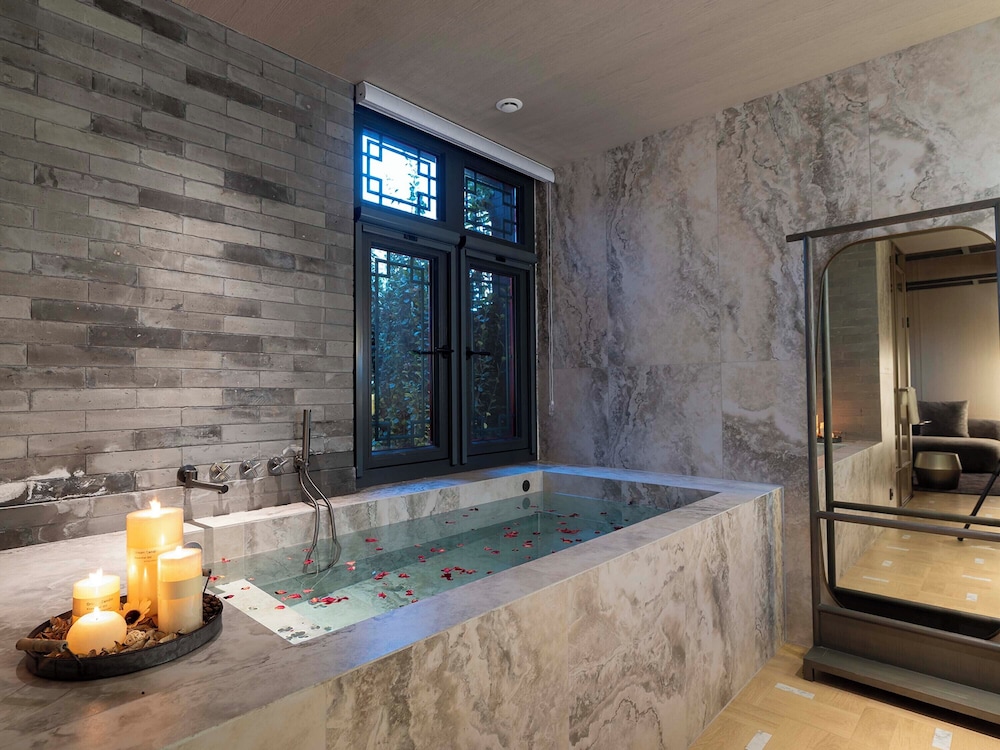 Hutong Moli Hotel 21/50