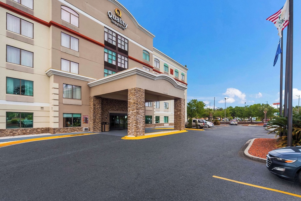 Quality Inn & Suites North Myrtle Beach 54/61