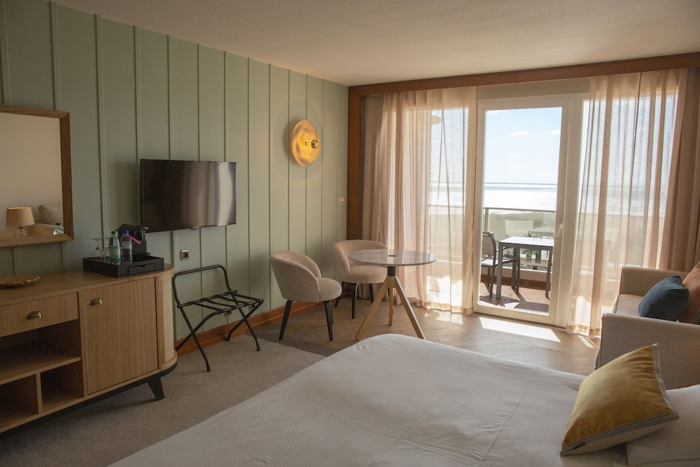 Les Flamants Roses Thalasso Spa 54/83