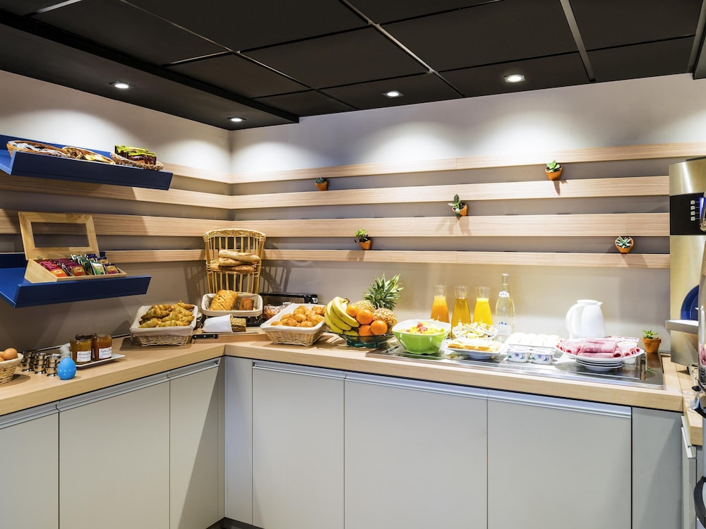 Ibis Styles Clamart Gare Grand Paris 10/65