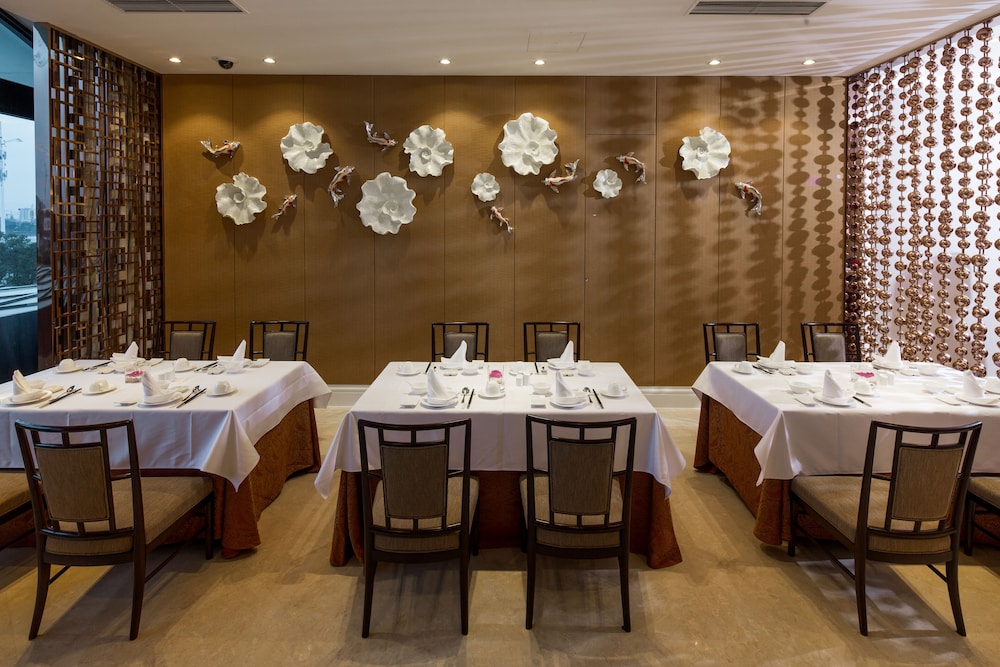 Fuzhou Jeurong Hotel 49/72