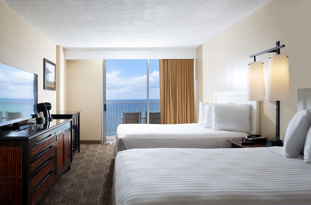 The Twin Fin Hotel 10/65