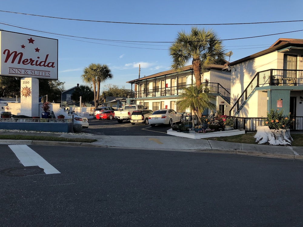 Merida Inn And Suites 37/50