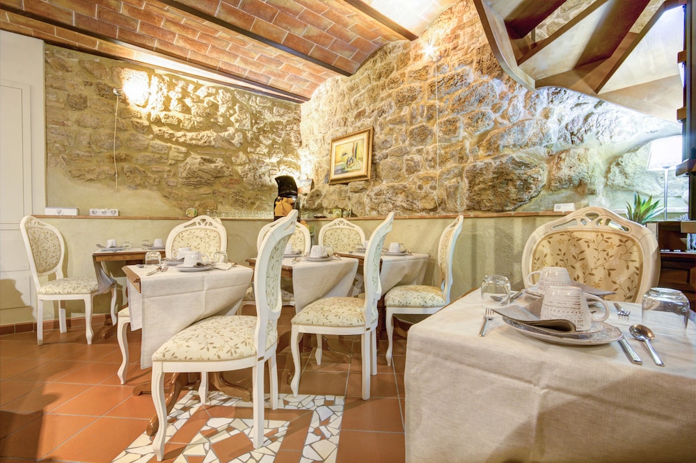 Hotel Volterra In 49/65