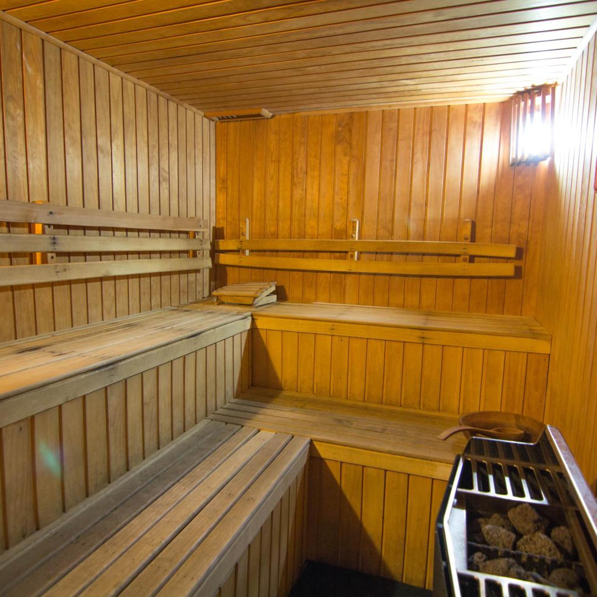 Hotel y Cabanas Punta Larga - Caja Los Andes 19/50