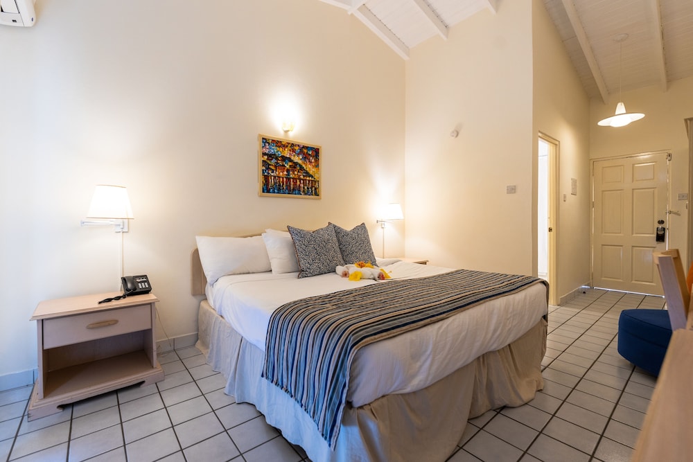 Siesta Hotel 32/75