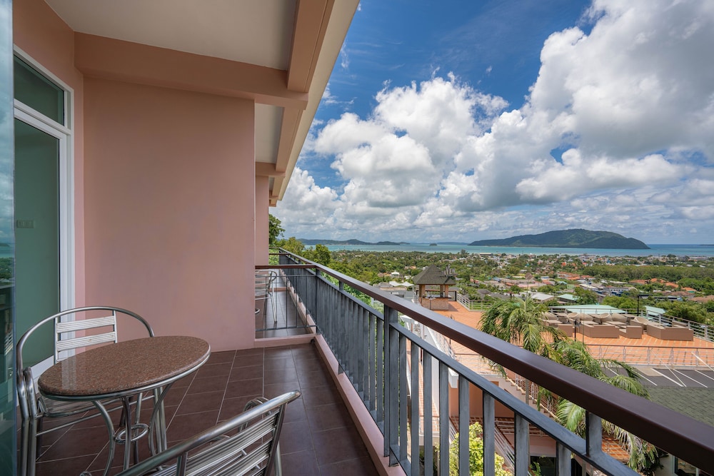 The View Rawada Phuket 3/56