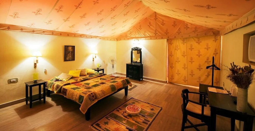 MIRVANA NATURE RESORTS 7/43