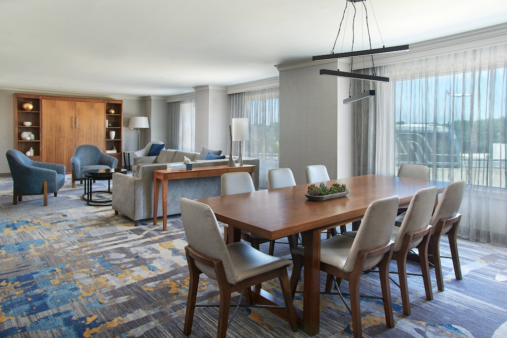 Atlanta Airport Marriott Gateway 35/48