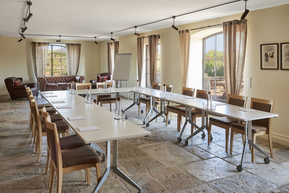 Chateau Saint Roux 44/58