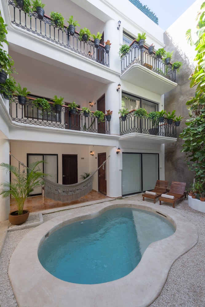 Hotel Banana Boutique in PLAYA DEL CARMEN