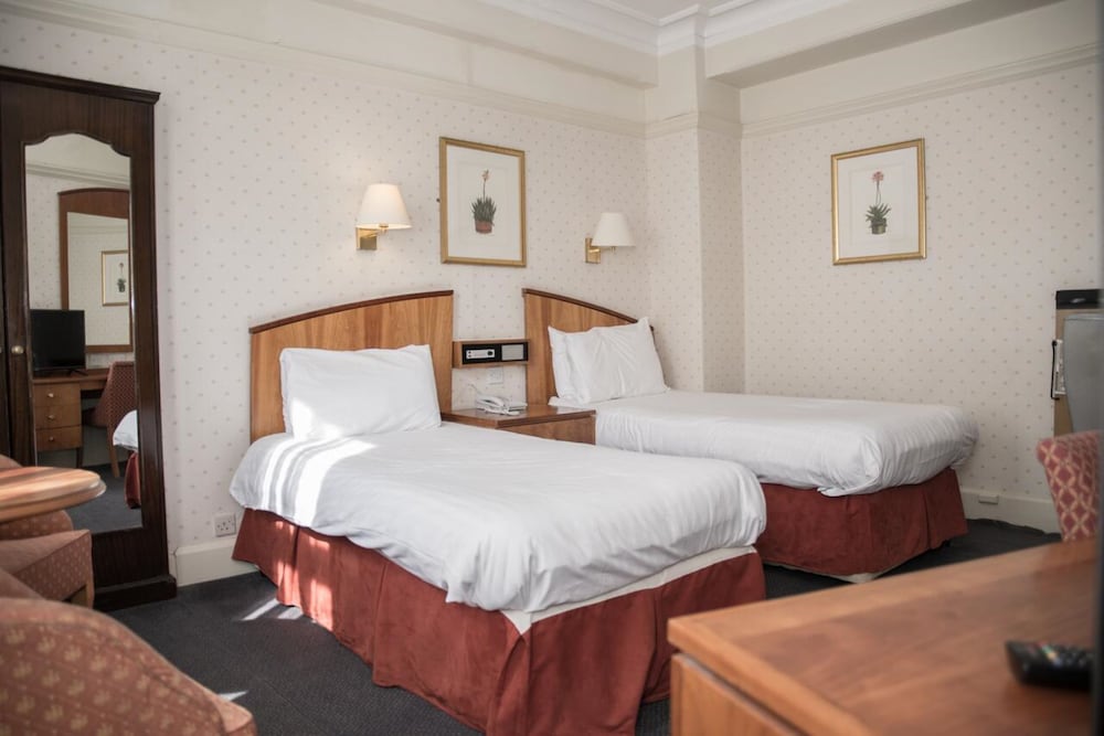 غرفة قياسية بسريرين منفصلين، Crown And Mitre Hotel Sure Hotel Collection By Best Western 4/10