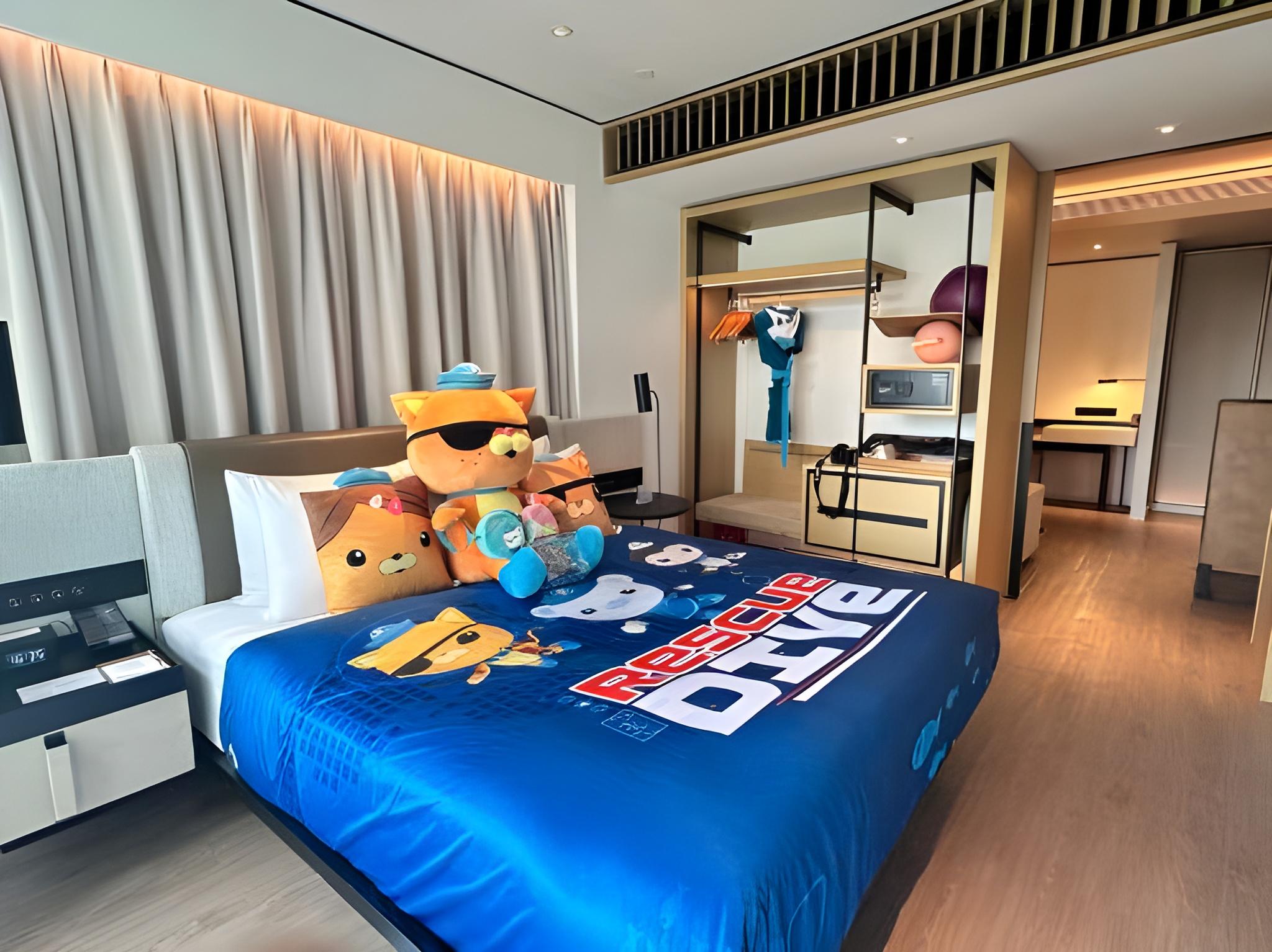 Underwater, Junior Suite, Queen Bed