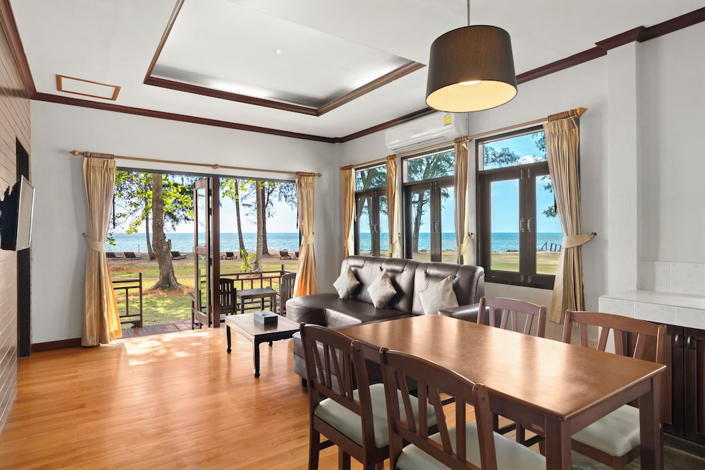 Koh Chang Long Stay Resort 50/68