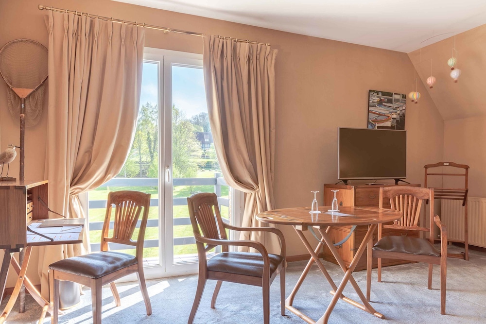 Hotel Le Manoir de La Poterie And Spa 55/72