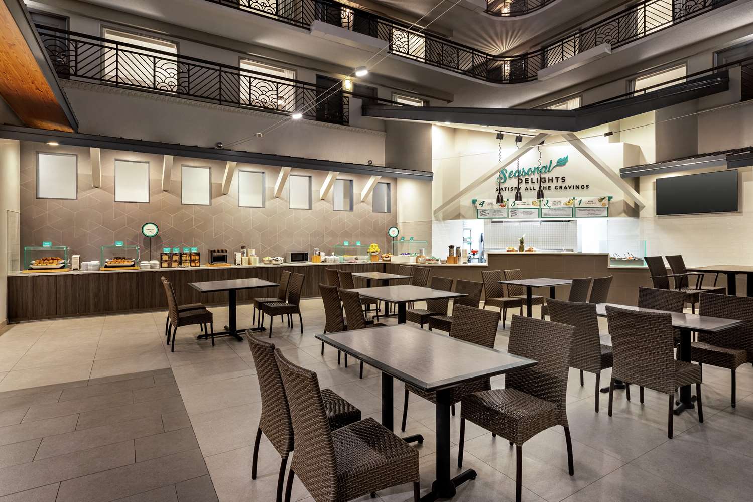 restaurant cafeteria