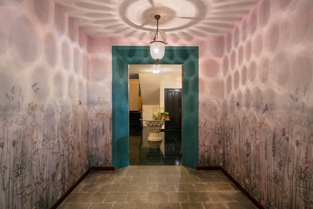 Clove Villa 40/65
