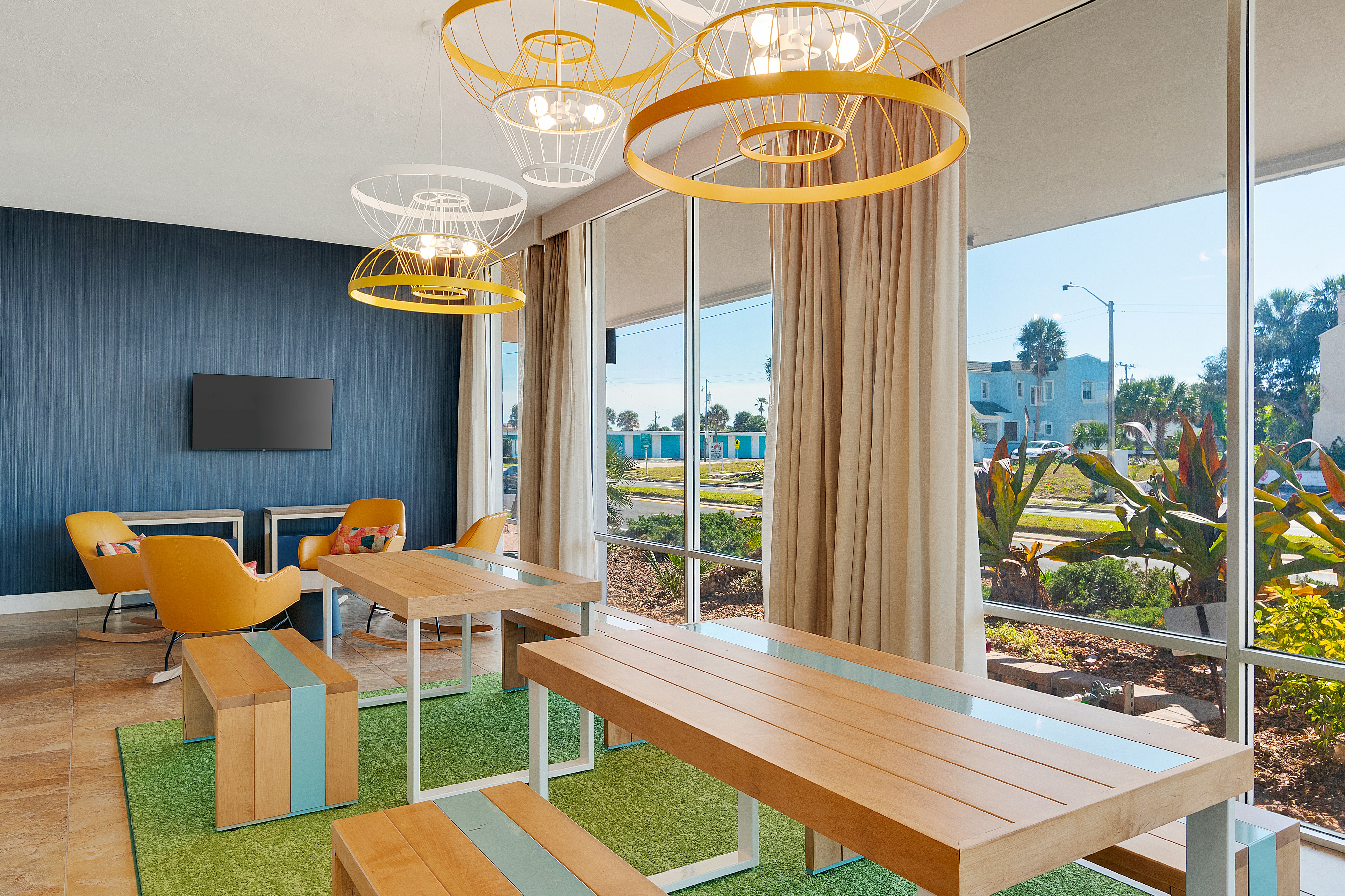 Spark by Hilton Ormond Beach Oceanfront 19/25