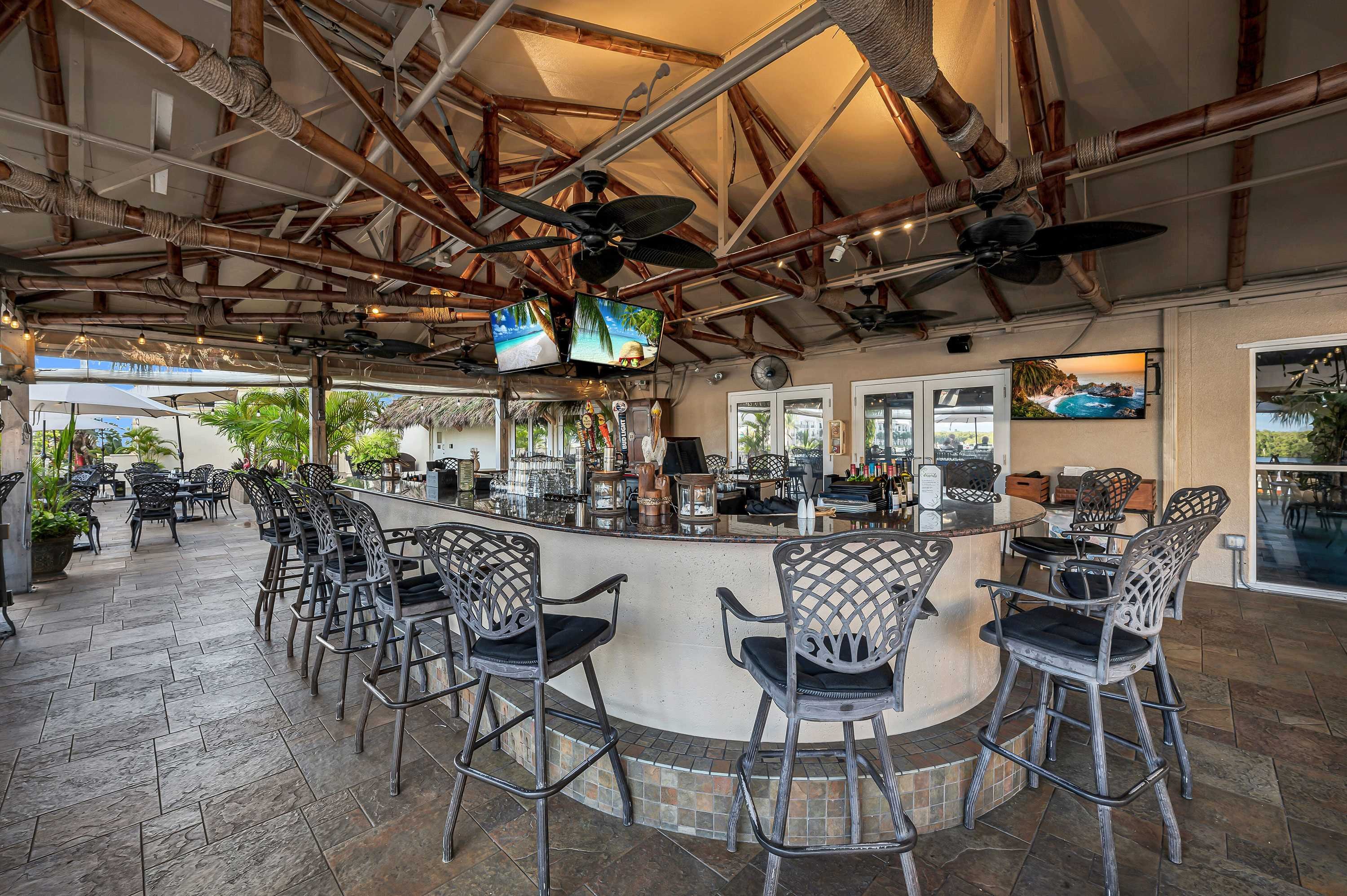 Bayfront Inn 5th Avenue 30/50