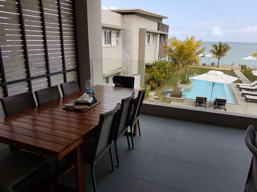 L'escale Beachfront Luxury Suite By Dream Escapes 41/54