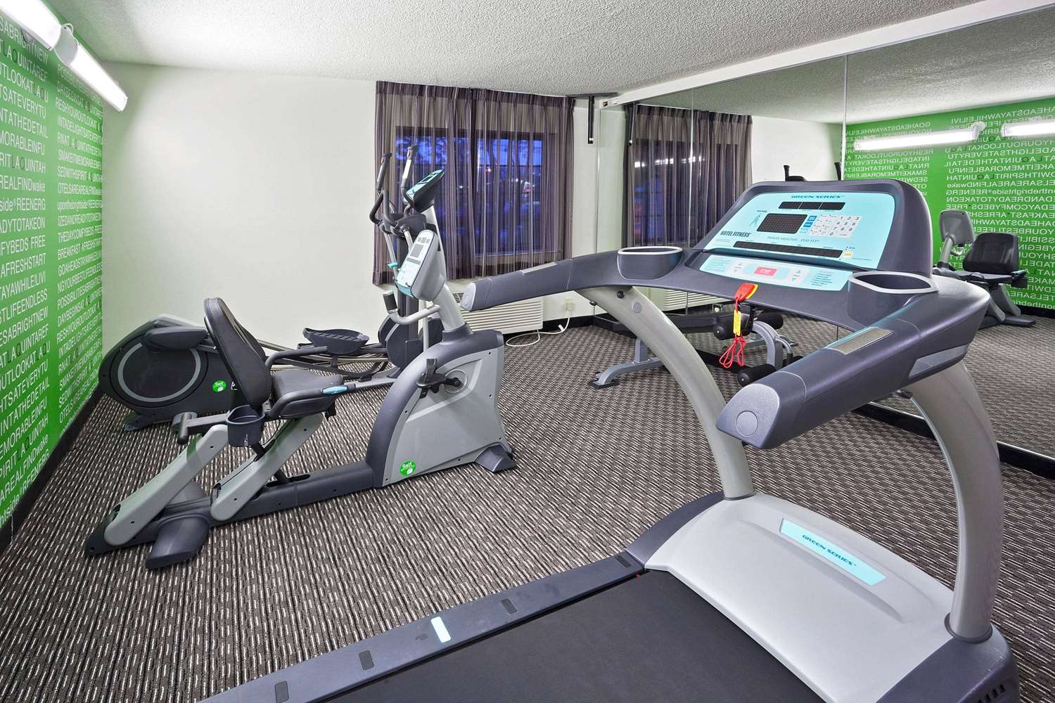 La Quinta Inn & Suites by Wyndham Cleveland Macedonia 33/47
