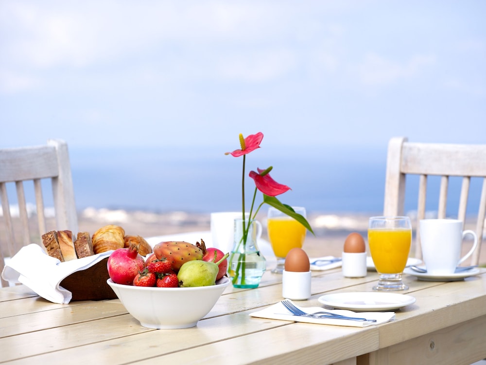 Oia Memories Suites 11/16